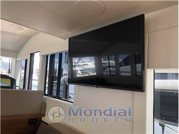 SUNDECK YACHTS 580