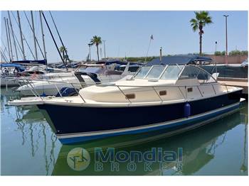 MAINSHIP USA 34 PILOT RUM RUNNER