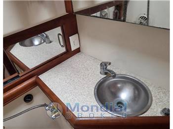 MAINSHIP USA 34 PILOT RUM RUNNER