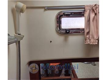 MAINSHIP USA 34 PILOT RUM RUNNER