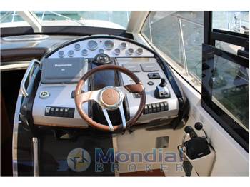 ABSOLUTE YACHTS 47 HARD TOP