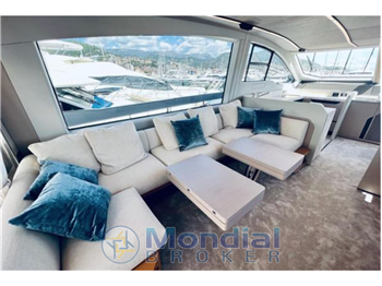 AZIMUT YACHTS S7 SPORT FLY