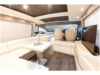 Pershing 7X - Gruppo Ferretti 7X