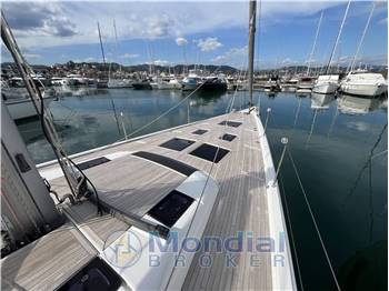 DUFOUR 560 GRAND LARGE