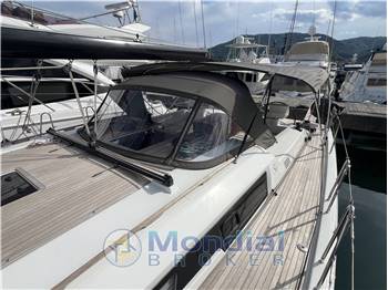 DUFOUR 560 GRAND LARGE