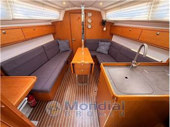 Bavaria 33 Cruiser
