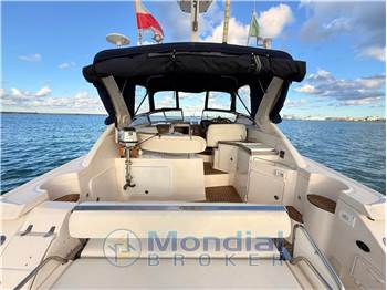 Regal Marine COMMODORE 3560