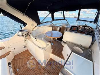 Regal Marine COMMODORE 3560