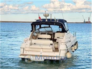 Regal Marine COMMODORE 3560