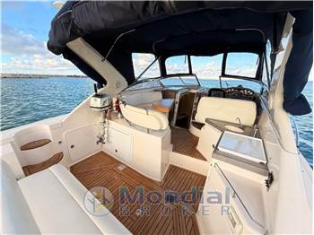 Regal Marine COMMODORE 3560