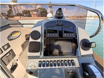 Revenger 28,70 Zeus Cabin