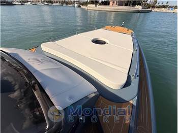 Revenger 28,70 Zeus Cabin