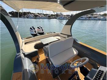 Revenger 28,70 Zeus Cabin