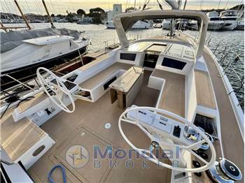 Cantiere del Pardo Grand Soleil 52 LC