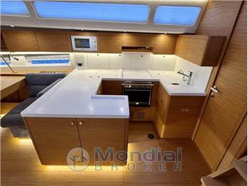 Cantiere del Pardo Grand Soleil 52 LC
