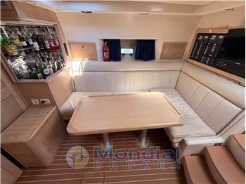 Riviera Marine 4000 Offshore