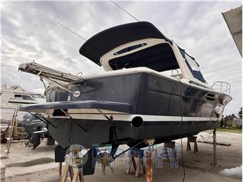 Riviera Marine 4000 Offshore