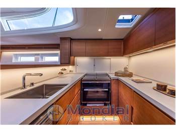 Cantiere del Pardo Grand Soleil 65 LC