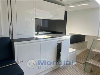 Vandutch VanDutch 48