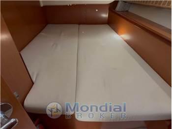 Beneteau OCEANIS 43