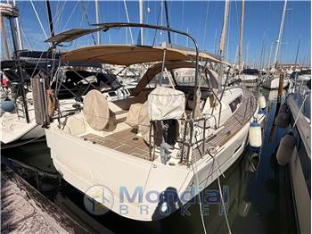 Dufour Yachts 410 Grand Large