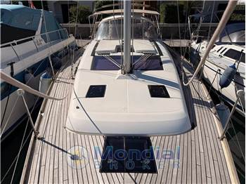 Dufour Yachts 410 Grand Large