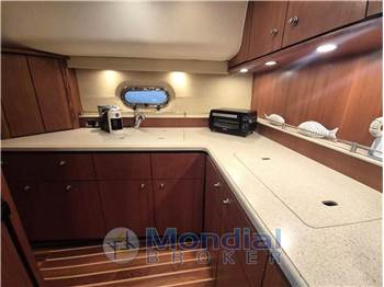 Tiara Yachts 4300 Sovran