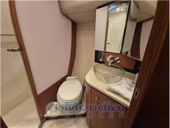 Tiara Yachts 4300 Sovran