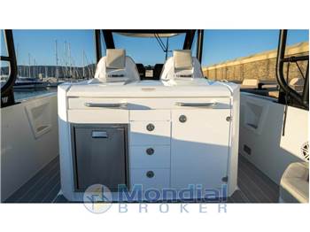 Wellcraft Marine 28 T-TOP