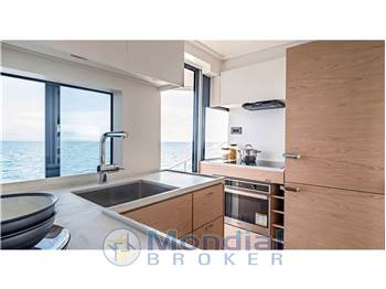 Beneteau Grand Trawler 63