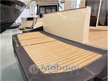 Nautica Po SEA WORLD 34 FLY