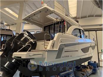 Beneteau Antares 11 OB Fly
