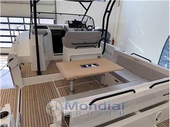 Beneteau FLYER 9 Sundeck TTOP