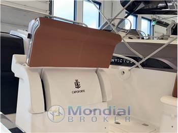 Invictus Capoforte CX270