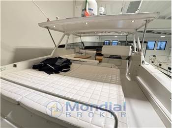 Ferretti Yachts ALTURA 47 OPEN