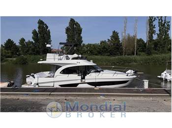 Beneteau Antares 11 OB Fly