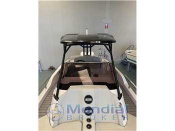 Ranieri International Next 330 LX