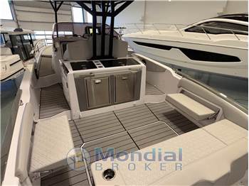 Ranieri International Next 330 LX