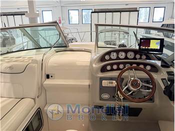 Monterey Boats 302 Cruiser