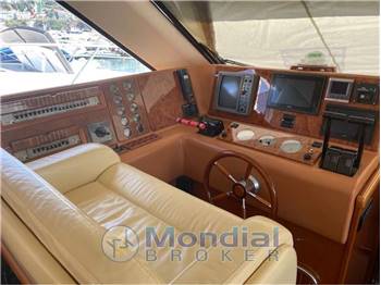 Uniesse marine 52 fly