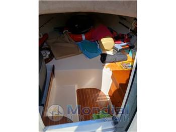Sessa Key Largo 22 deck