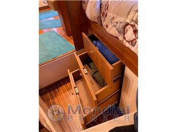 Cayman Yachts Cayman 30 fly