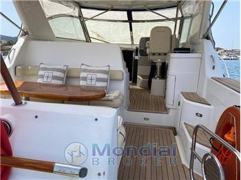 CHRIS CRAFT ROAMER 43