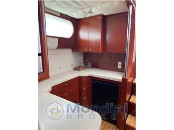 CHRIS CRAFT ROAMER 43