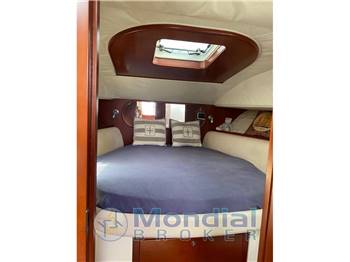 CHRIS CRAFT ROAMER 43