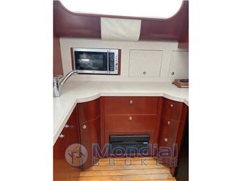 CHRIS CRAFT ROAMER 43