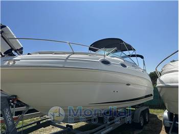 Sea Ray 255 Sundancer