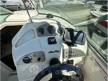 Sea Ray 255 Sundancer