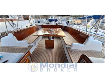 VIUDES GERMAN FRERS 82- KETCH