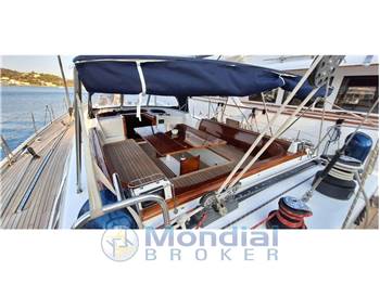 VIUDES GERMAN FRERS 82- KETCH